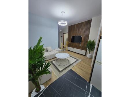 SHITET APARTAMENT 1+1+ VERANDE 60 M2 , SHKEMBI KAVAJES , MAJESTIC !!