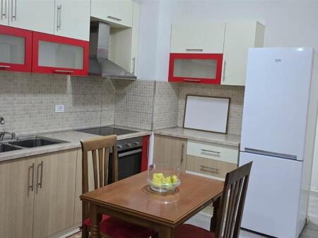 Apartament me Qira – 2+1 📍 Kompleksi Mangalem, Ali Demi