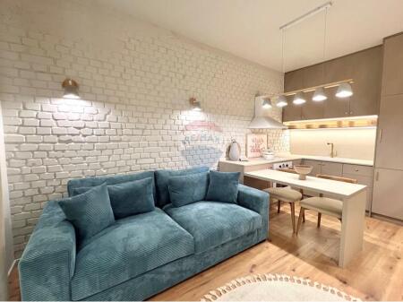 Apartment 2+1 for rent at Myslym Shyri!