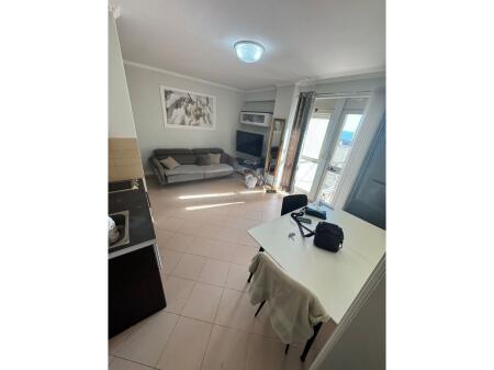 Në shitje, Apartament 2+1, Lagjja 13, Durrës