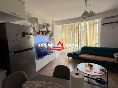 Apartament 2+1 i mobiluar ne shitje ne Astir prane Vila L2 ne Tirane (ID 41212013)