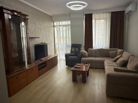 Apartament 1+1 ne rrugen Muhamet Gjollesha