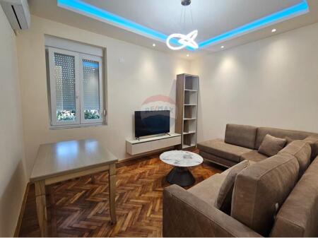 Apartment 1+1 for rent on Dibres Street!
