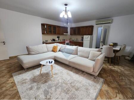 Apartament 2+1+2 per qira te Zogu i Zi!