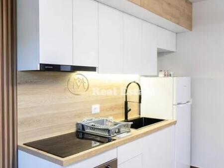 Affitto, Ingresso Villa 1+1, Lago Farka, Via Binak Alia, 400 euro/mese.