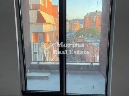 Affitto, Appartamento 2+1, Myslym Shyri, 1000 Euro/Mese