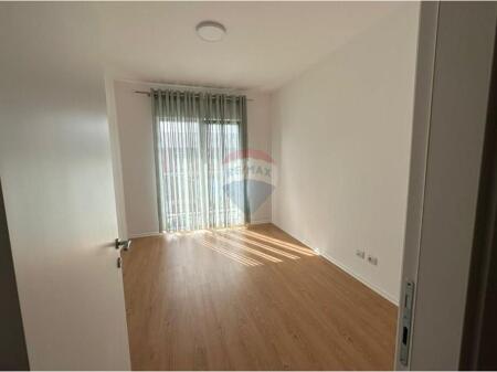 Shitet Apartament 2+1 UNIVERS CITY