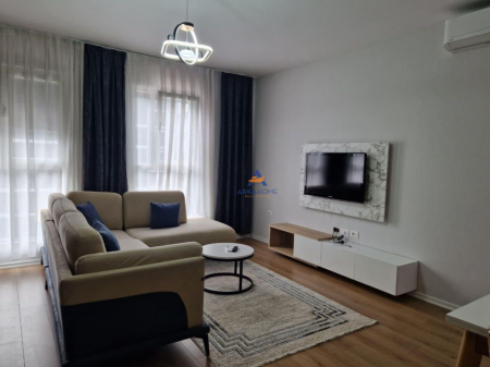 JEPET APARTAMENT ME QERA 1+1+BALLKON "REZIDENCA TIRANA TRIO TOWERS, DON BOSKO" 650 EURO.