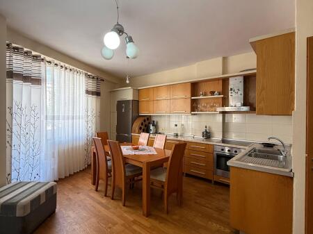 🏠Shitet Apartament 1+1+bllk 📍Fresk, Rruga e Thesarit 📐Sip. 59.3m2 neto, 68.5m2 bruto 💶 Çmimi : 91.000€