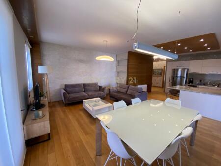 JEPET ME QIRA Penthouse 4+2+3 + 2 POSTE PARKIMI, RRUGA E ELBASANIT, TIRANE!