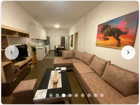 Jepet apartament 2+1+1 ballkon Rr peti liqeni i thate