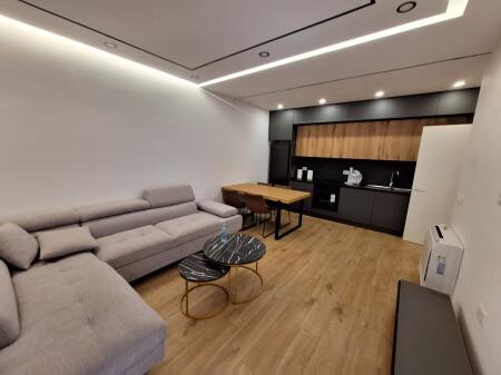 Apartament 3+1+2Post Parkimi ne Astir