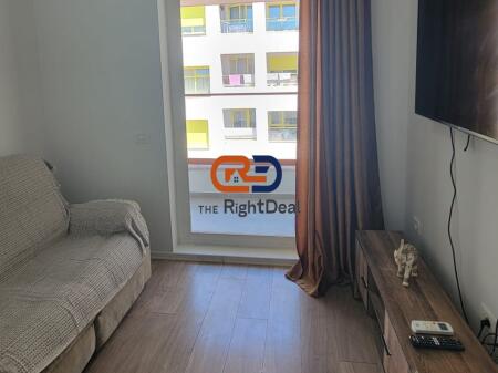 Tek Mangalem 21, Jepet Me Qira Apartament 1+1 I Mobiluar Ne Menyre Bashkekohore !!!