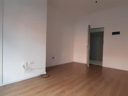 Apartament me qera gazoniere Kaimi