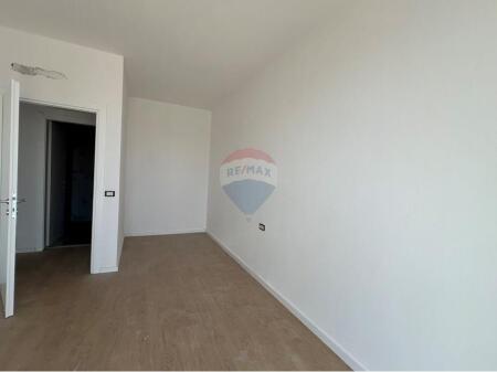 Apartament 1+1 Ne Shitje Te Mine Peza!