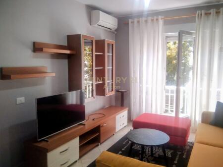 Jepet me qera Apartament 2+1+2 Kompleksi "Kontakt 21" Dhjetori!