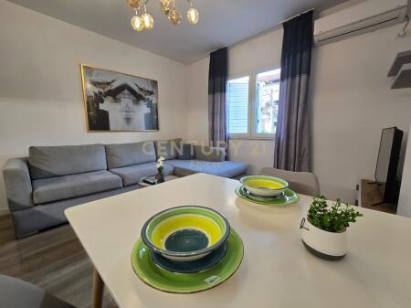 FOR RENT 1+1 APARTMENT AT WILLSON SQUARE