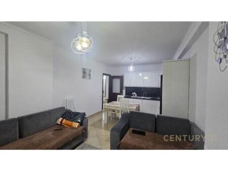 Apartament 2+1 Për Shitje në Fresku!!