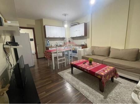 Apartament 1+1 me qira – Liqeni i Thatë