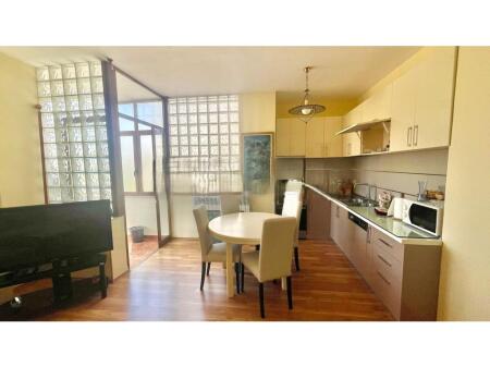 APARTAMENT 1+1 ME QIRA, QENDER-TIRANE 600 € /Muaj