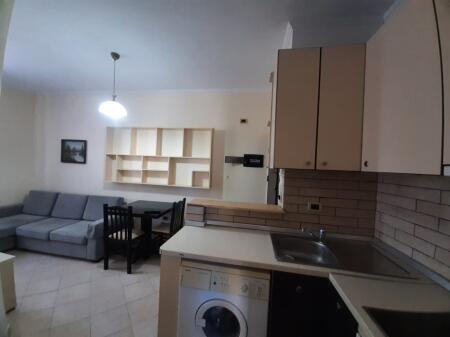 Apartament 1+1 Me Qira tek Frigoriferi, Tiranë