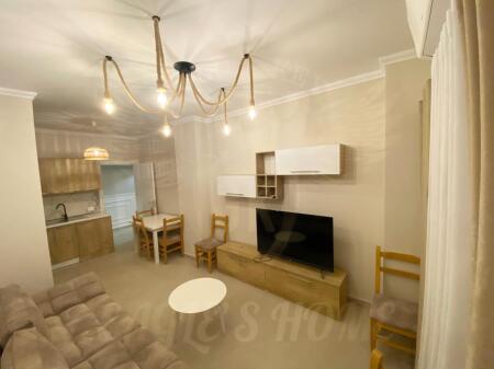 Apartament me Qira Sistem 2+1+2 me ballkon të madh Hotel Vivas PLAZH 