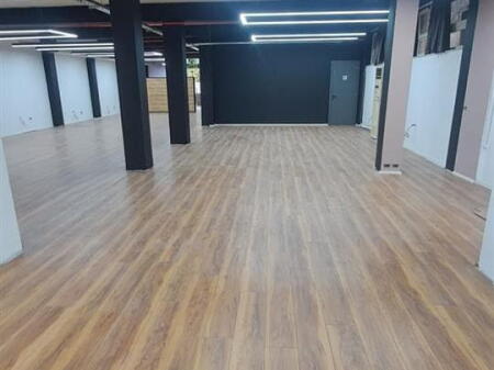 Ufficio in Affitto a 21 Dhjetori (ID BZ2279) Tirana