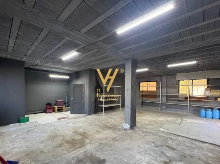 WAREHOUSE 120 M2 FOR RENT IN LAPRAKE 900 EURO