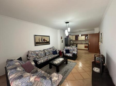 APARTAMENT 1+1 ME QIRA 500 € /Muaj