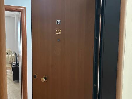 Apartament për shitje 1+1 + Ballkon LINJA E PARË NË DET 📍SHKEMBI KAVAJES, Afër Hotel Rumar • 108.800€ ✅