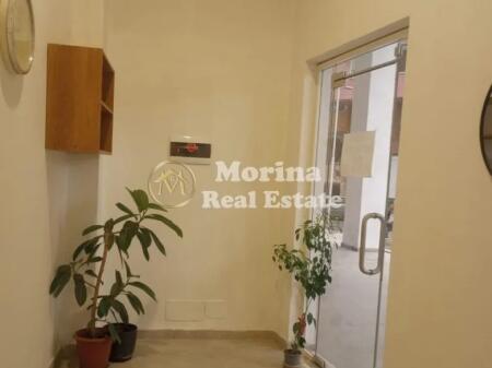 Qera, Ambient Biznesi,  Stacioni i Trenit,600 EURO/MUAJ