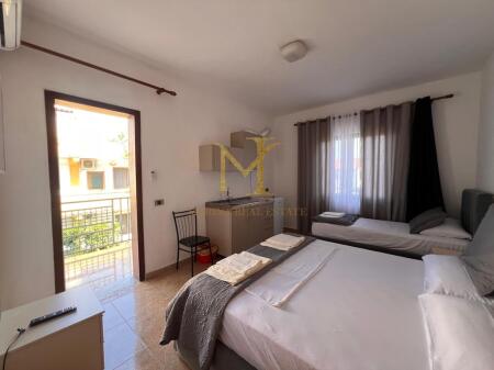 Monolocale arredato in affitto – Spiaggia, Ferrovia, Durrës!!