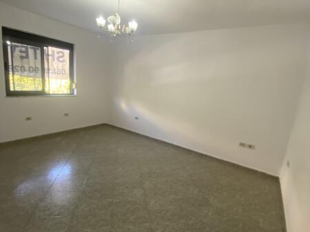 1+1,kat 4 pallat ekzistues,ne ali dem ,107.000 euro