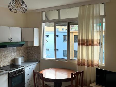Apartament me qera prane Sheshit Wilson