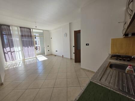 Shitet apartament 1+1 📍Astir