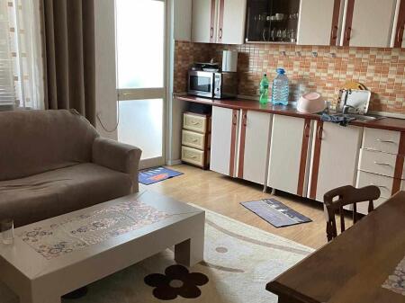 SHITET APARTAMENT 3+1 ZOGU I ZI 185.000 EURO