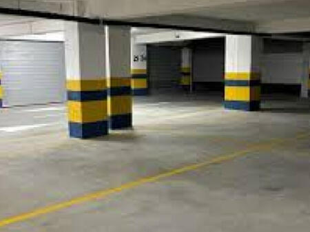 Posto auto in affitto vicino al nuovo mercato del centro Lincoln