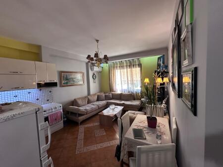 Jepet me qera apartament 1+1 📍Astir