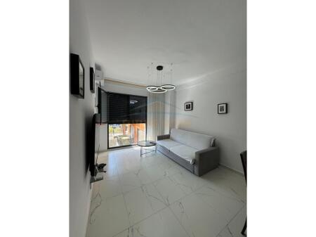 Jepet me Qera Apartament 2+1, Oxhaku, 600€