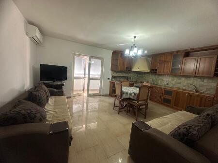 Qera, Apartament 3+1, Rruga e Durresit, Tirane