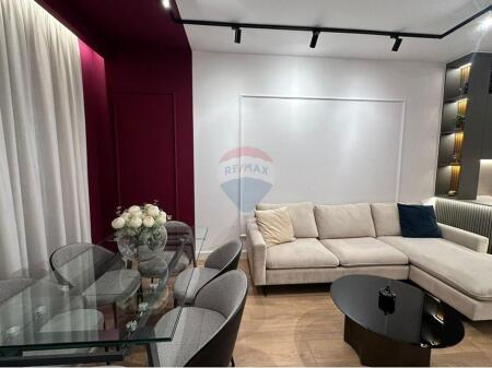 APPARTAMENTO 2+1 E POSTO AUTO - PORCELAN