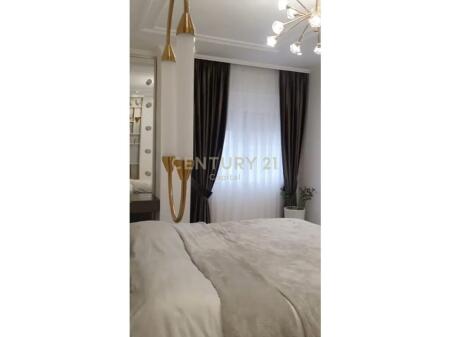 Shitet Apartament 2+1 – Zona e Liqenit të Thatë, Tiranë