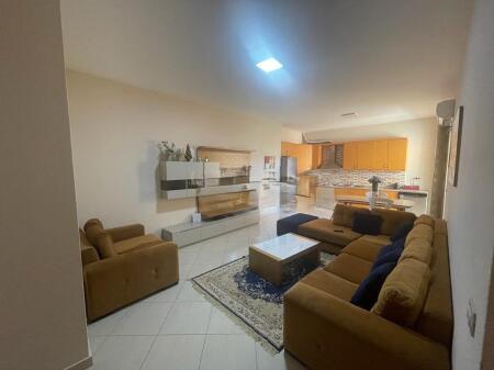 SHITET APARTAMENT 2+1 PRANE HOTEL HILTON 260,000 €