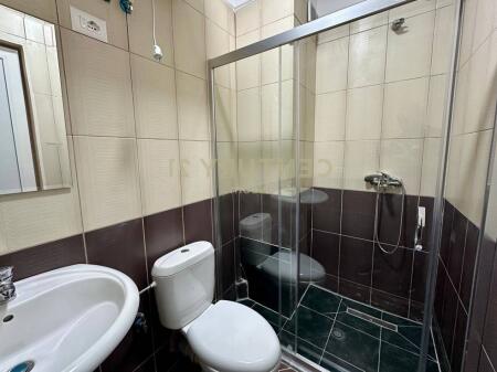 AFFITTO, APPARTAMENTO 2+1+2, vicino ai Palazzi Çabej
