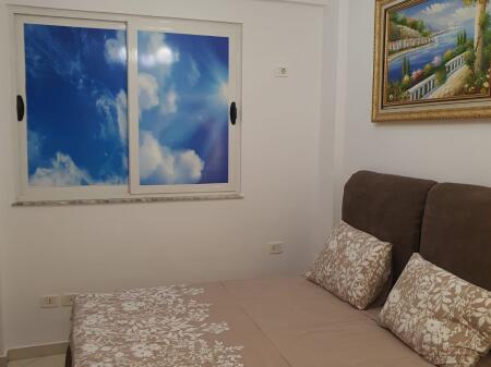 SHITET APARTAMENT ASTIR  PRANE BAR ARTISTIT   ✨