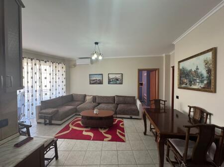 APARTAMENT 2+1+2 ME QIRA RR.ELBASANIT 700 EURO