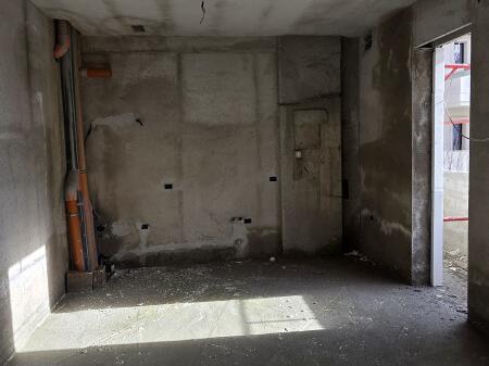 Shitet apartament (2+1), Teg (Mjull Bathore)
