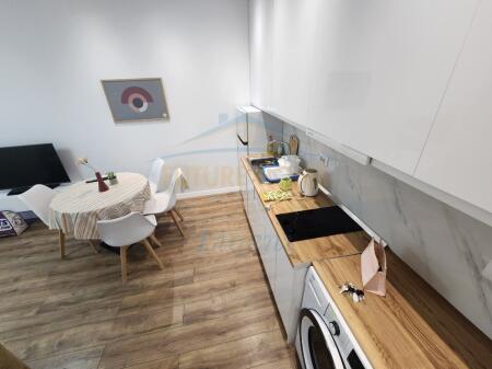 Qera, Apartament 1+1, Myslym Shyri, Tiranë