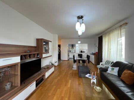 Appartamento 2+1+2 + Garage in affitto