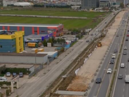 Land+warehouse for sale Tr-Dr Highway